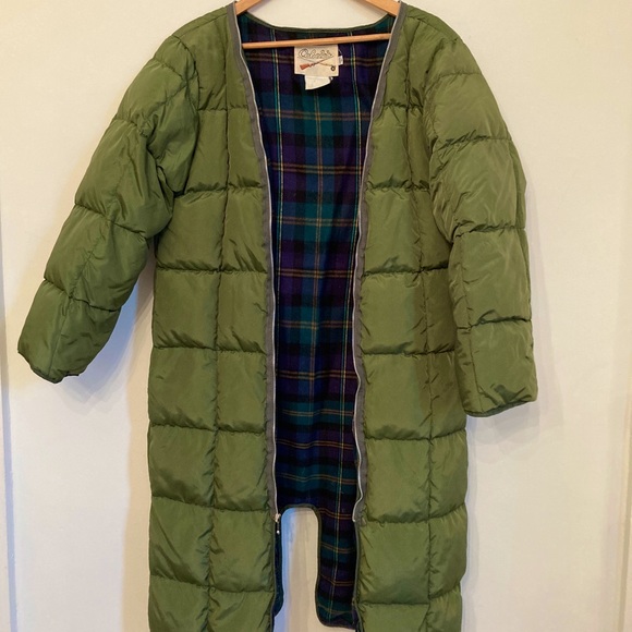 Vintage Jackets & Blazers - Vintage Army Green Long Puffy Jacket Liner